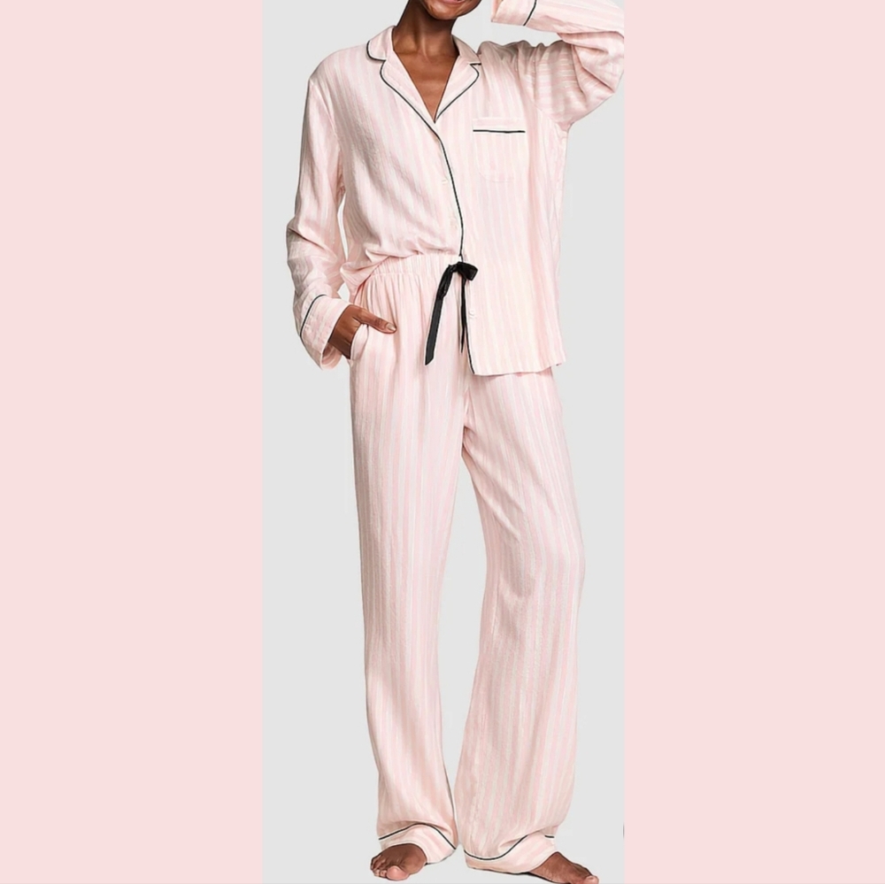 Soft pink and white striped pajama set size large